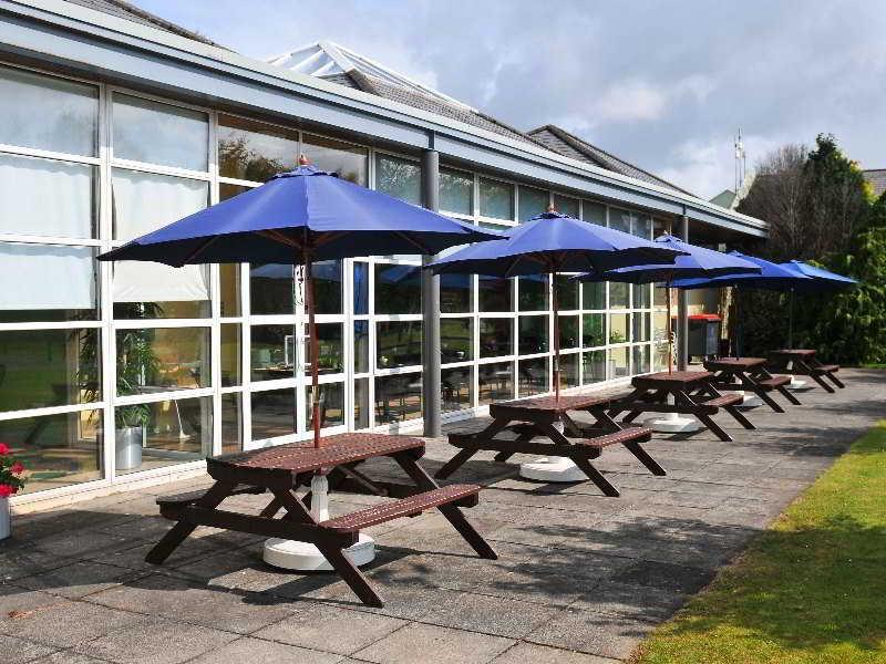 Corrib Village Rooms University Of Galway Exterior photo